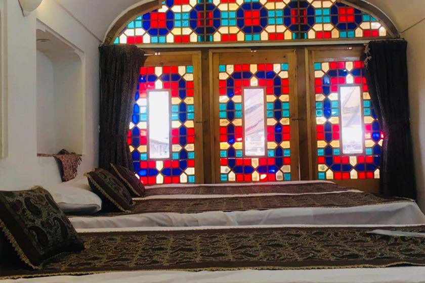 هتل سنتی مهر یزد - اتاق سه تخته ویژه