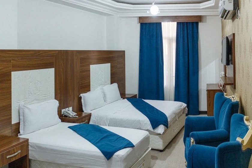 هتل آرکا قشم - اتاق سه تخته