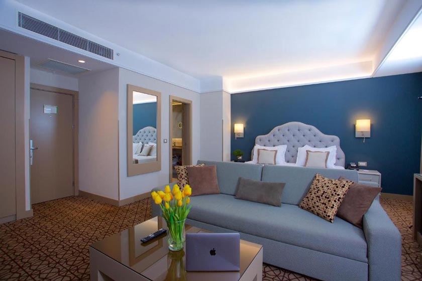 Ramada By Wyndham Istanbul Taksim - Suite