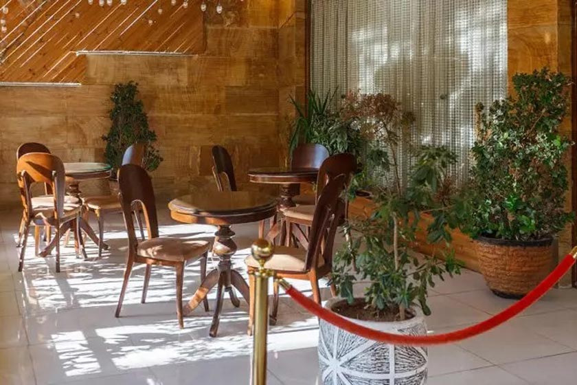 هتل آپارتمان جهان نما شیراز - کافه