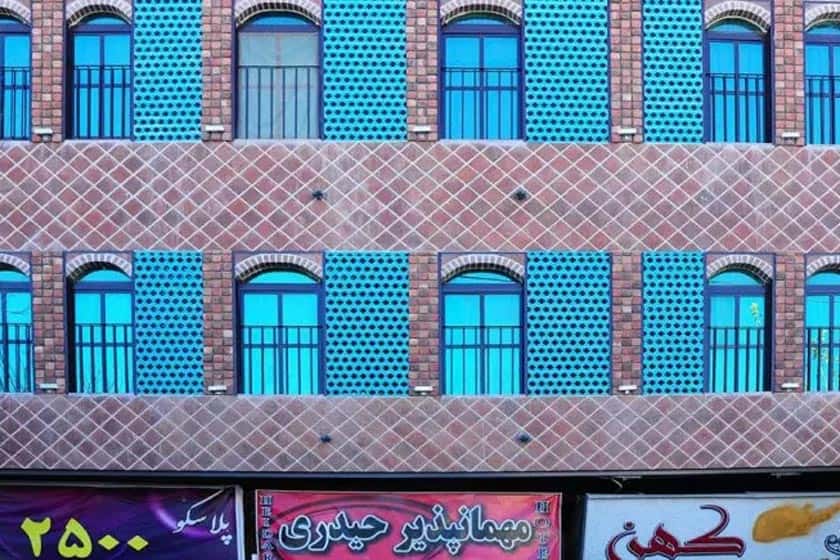 مهمانپذیر حیدری شیراز - نما