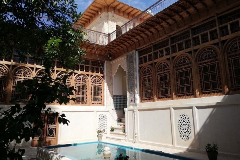 هتل بوتیک ایران مهر شیراز - نما