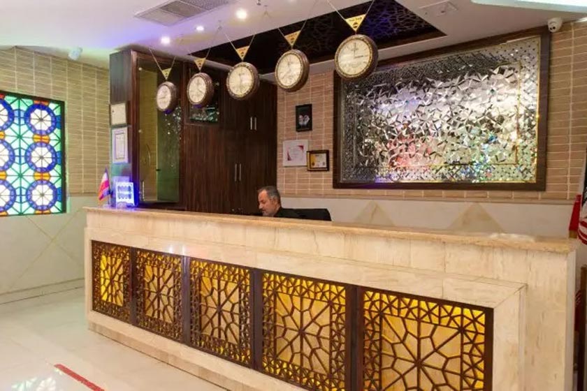 هتل وکیل شیراز - پذیرش