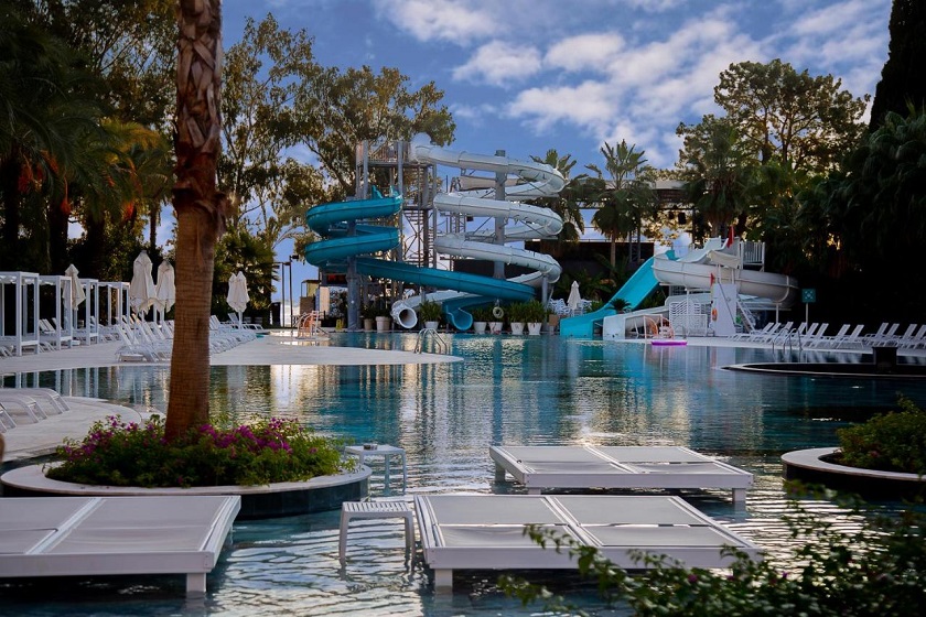 DoubleTree By Hilton Antalya-Kemer - Pool