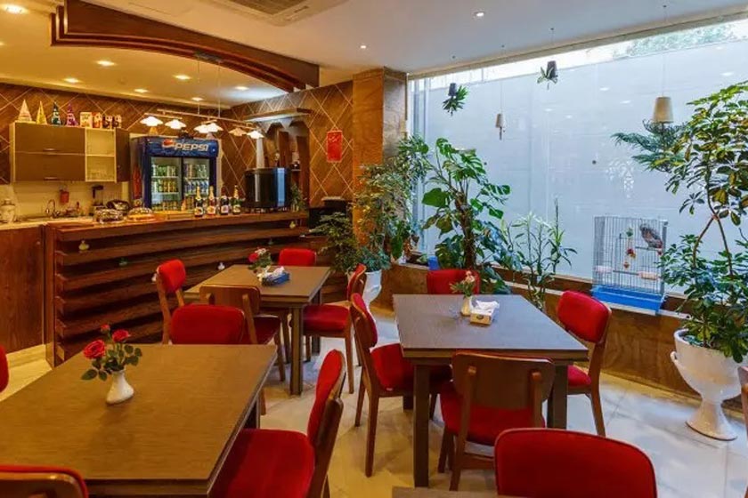 هتل آپارتمان جهان نما شیراز - کافه