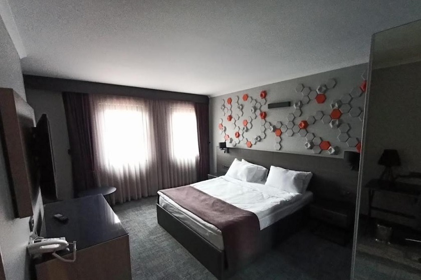 Days Hotel by Wyndham Ankara - Queen Room