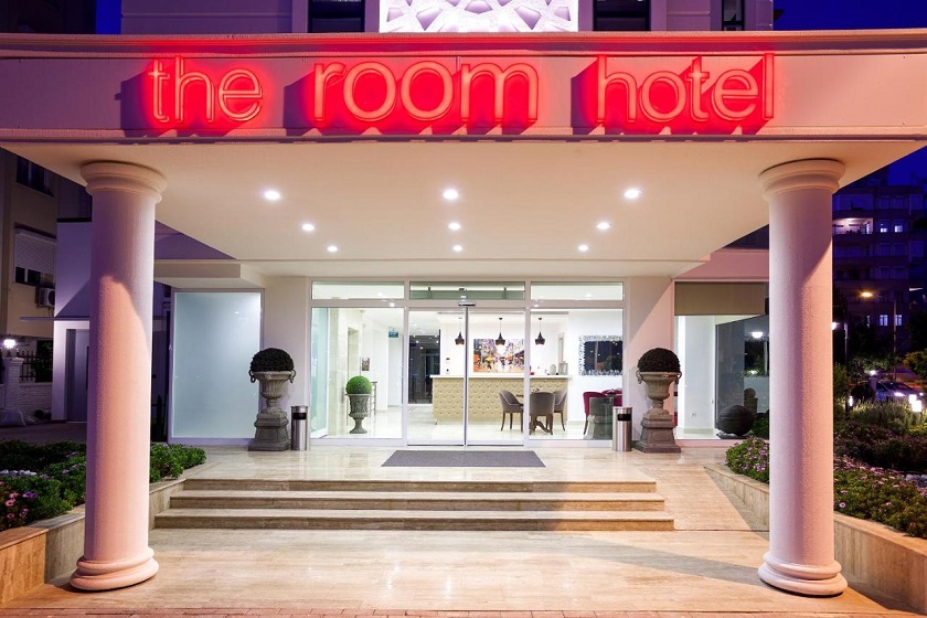 The Room Hotel & Apartments - Facade