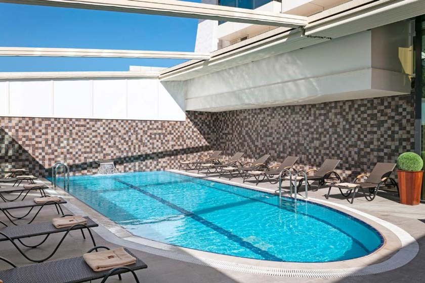 B Business Hotel & Spa - pool
