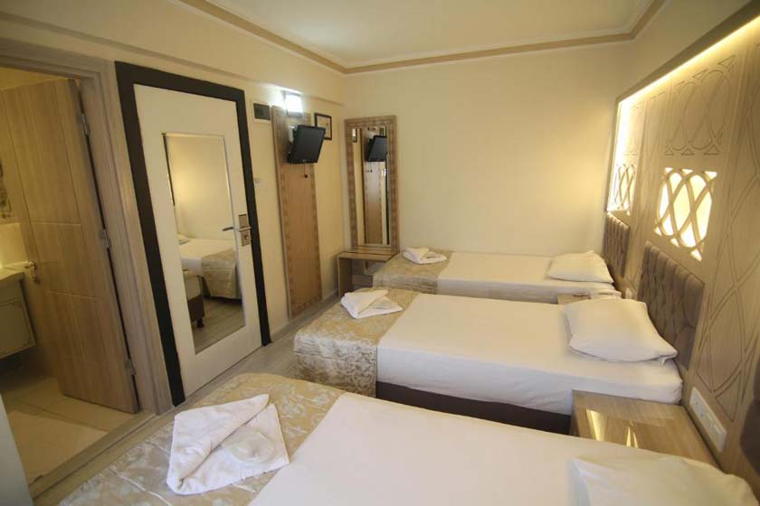 Grand Liza Hotel Istanbul - Triple Room