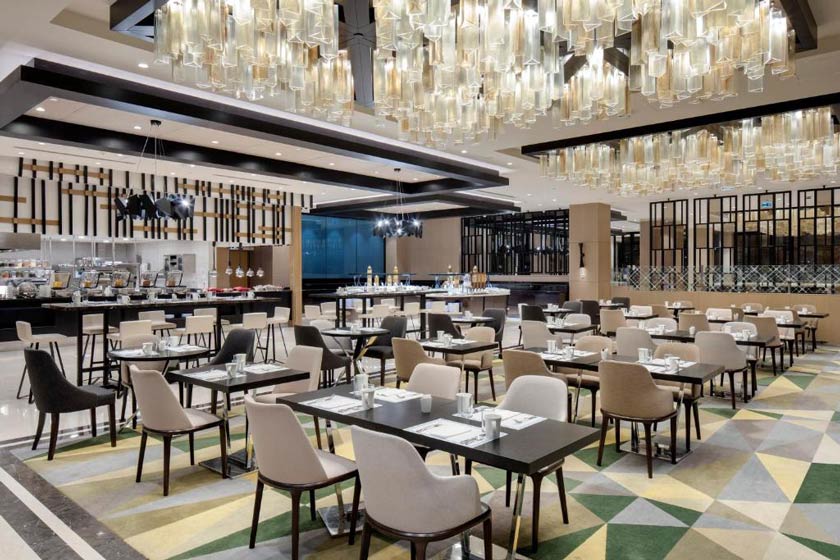 Hilton Istanbul Bakirkoy - restaurant