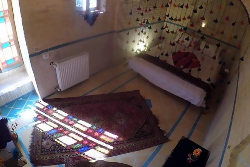 اقامتگاه عمارت هفت رنگ شیراز - اتاق دو تخته دبل