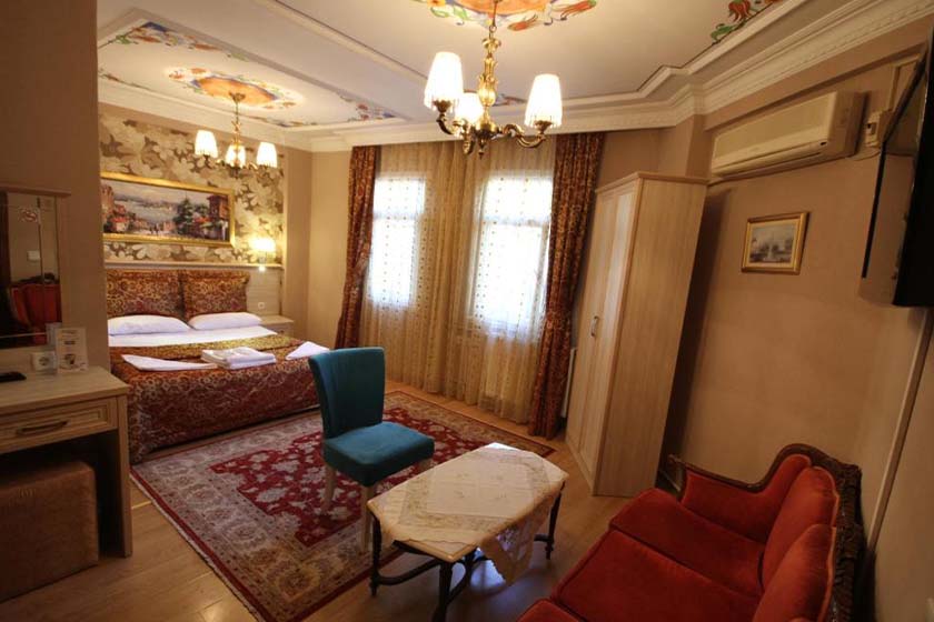 Tashkonak Hotel Istanbul - Triple Room