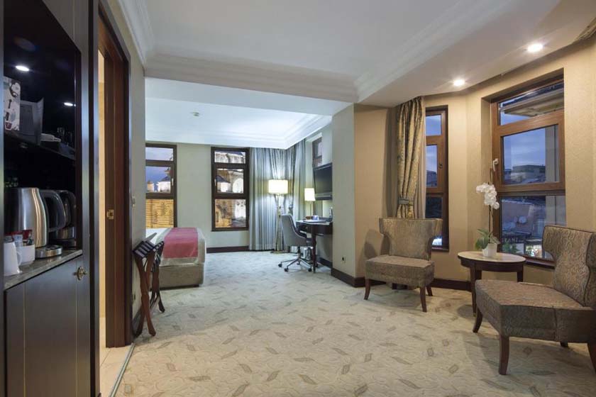 Crowne Plaza Old City Hotel Istanbul - Junior King Suite