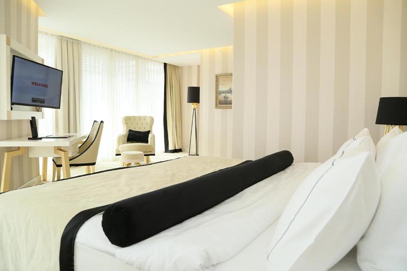 Ramada Hotel & Suites by Wyndham Hotel Istanbul - Family Suite