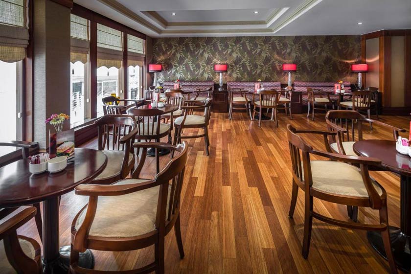 Titanic Comfort Sisli istanbul - bar