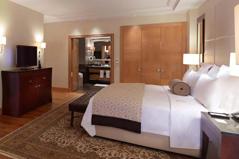 JW Marriott Hotel Ankara - Executive Suite with Executive Lounge Access
