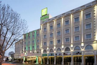 هتل هالیدی این استانبول سیتی