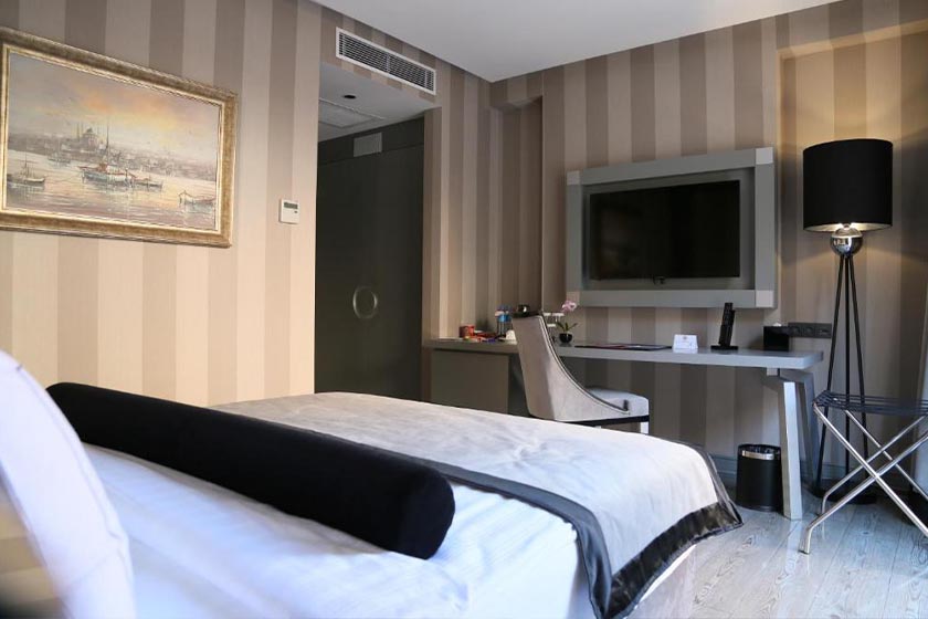 Ramada Hotel & Suites by Wyndham Hotel Istanbul - Superior Double Room