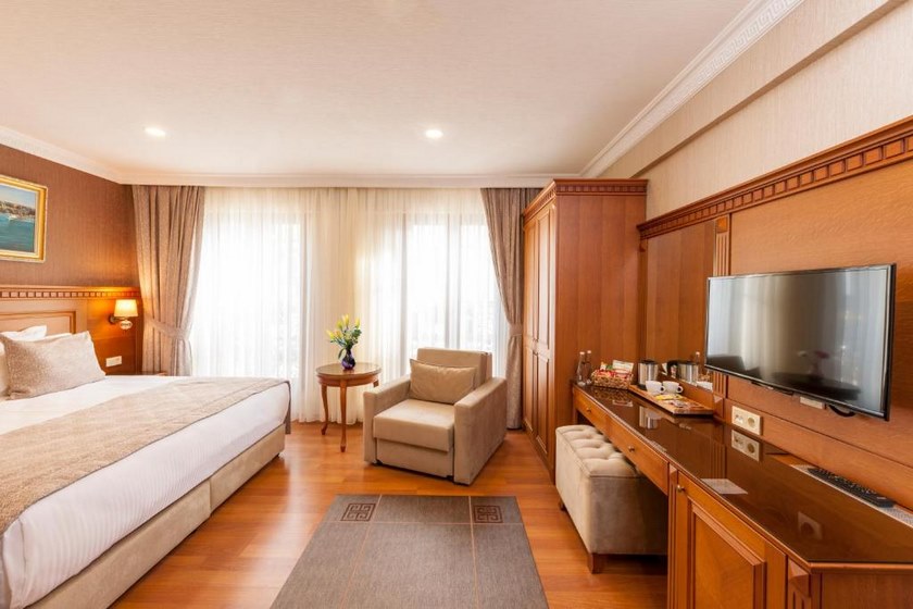Royan Suites Istanbul - Deluxe King Room