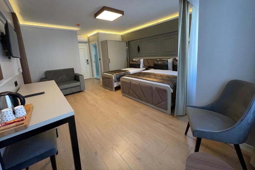 Azra Sultan Hotel Istanbul - Quadruple Room