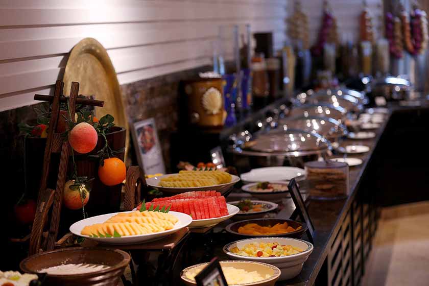 Ramada Plaza by Wyndham Deira Hotel Dubai - Food