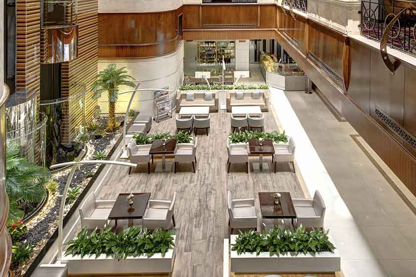 Howard Johnson Plaza by Wyndham Deira Dubai - Lobby