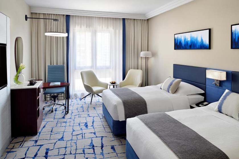 Mövenpick Hotel & Apartments Dubai - Superior Twin Room