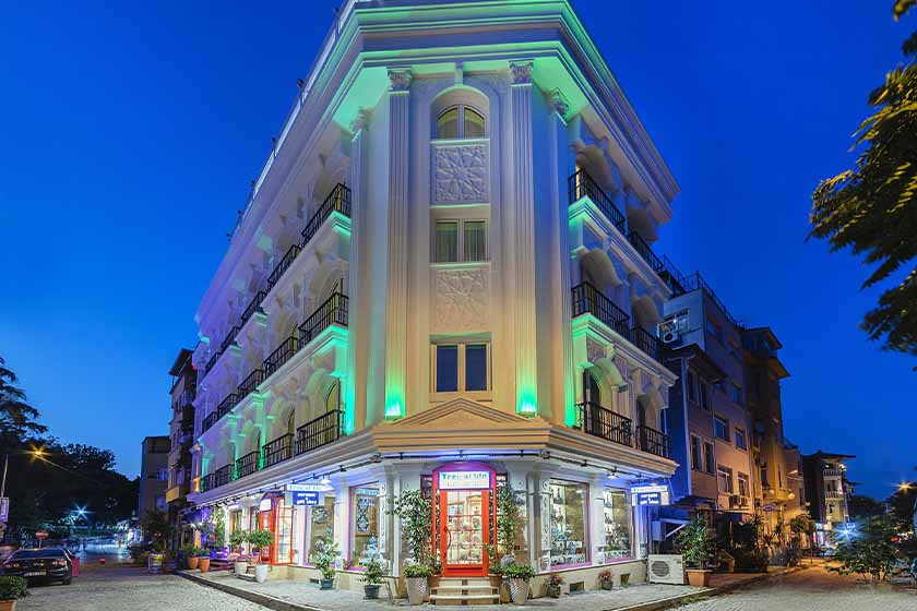 The Magnaura Palace Hotel Istanbul - Facade