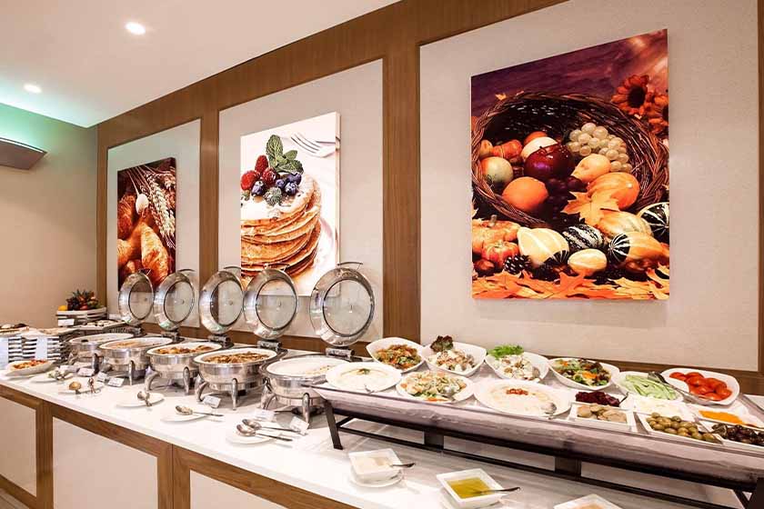 Al Sarab Hotel Dubai - Breakfast