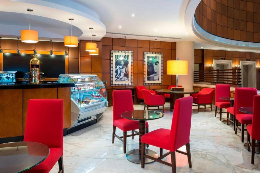 Sheraton Jumeirah Beach Resort Dubai - Cafe