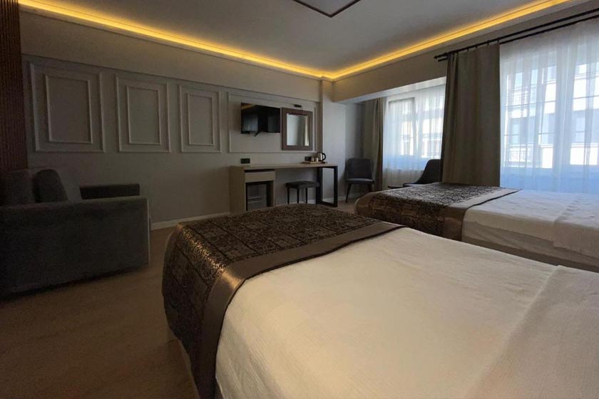 Azra Sultan Hotel Istanbul - Quadruple Room