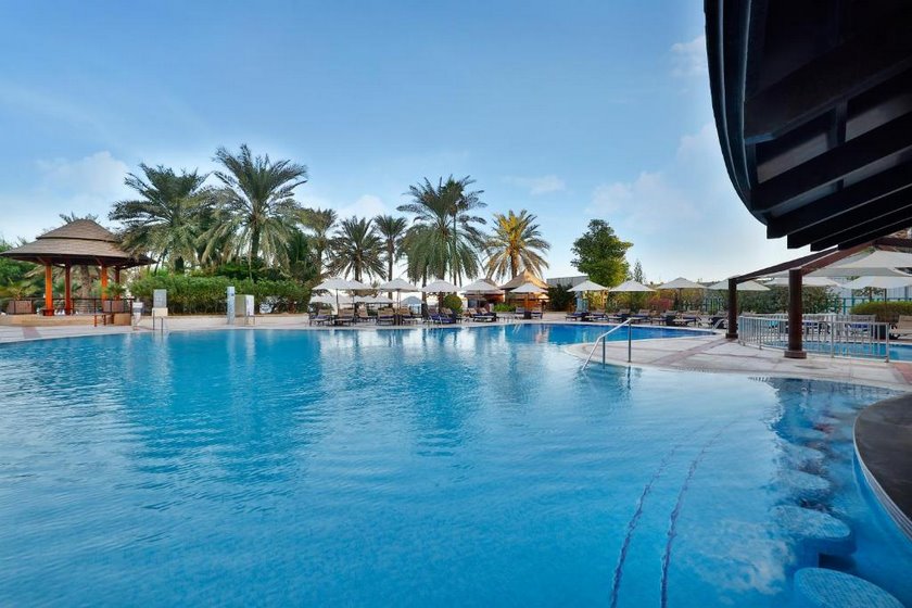Hilton Dubai Jumeirah - Pool