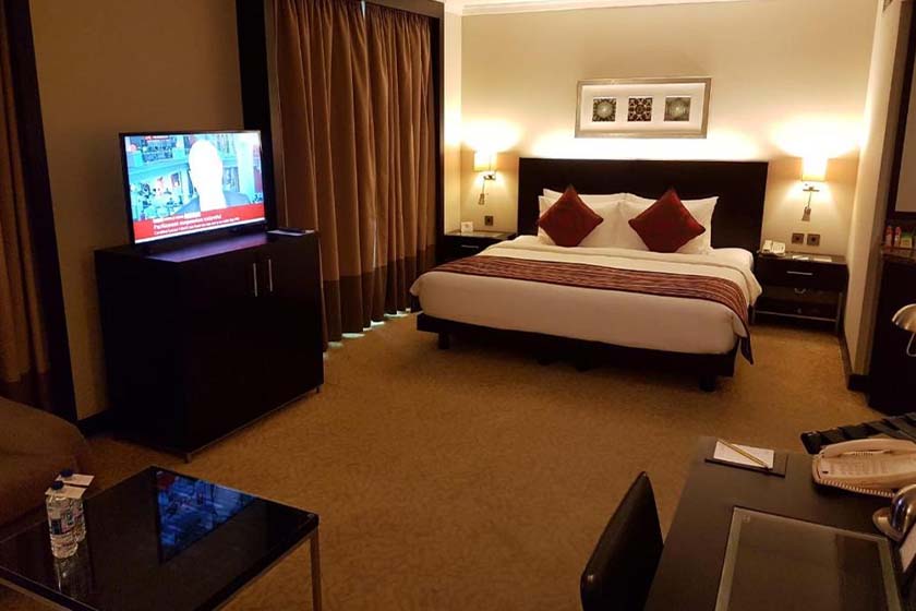 Ramada Plaza by Wyndham Deira Hotel Dubai - Deluxe Family Room