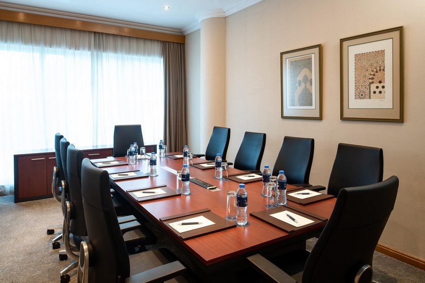Sheraton Jumeirah Beach Resort Dubai - Meeting Room