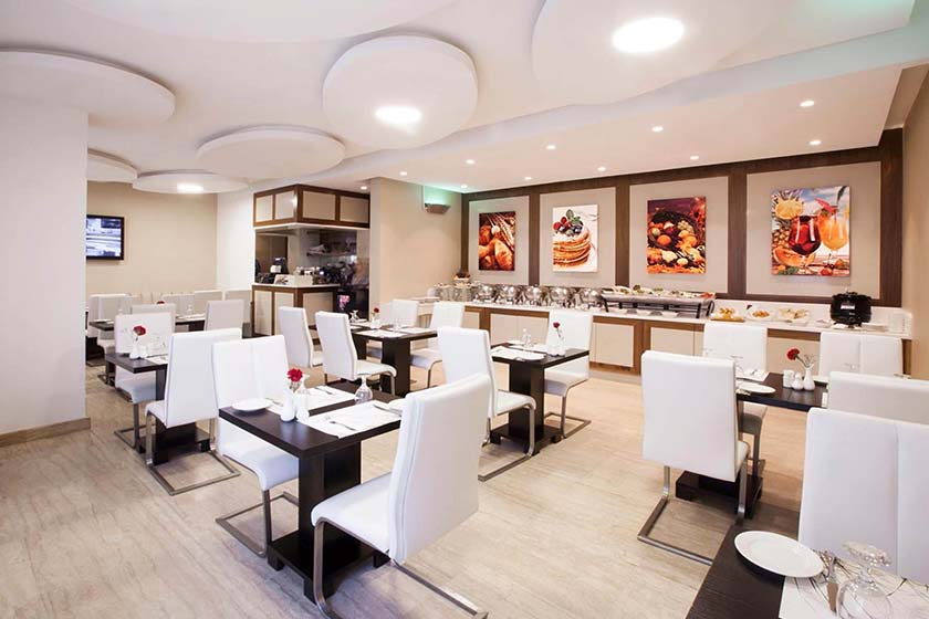 Al Sarab Hotel Dubai - Restaurant
