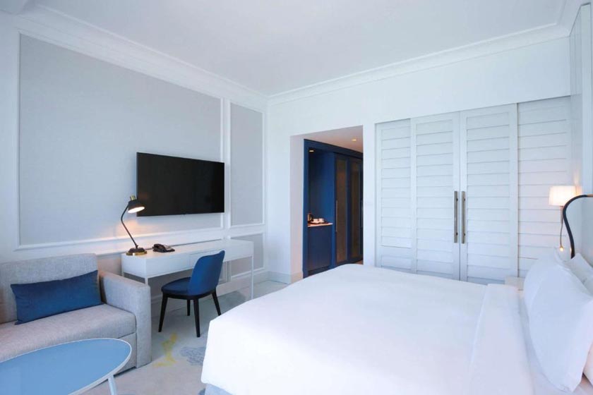 Sofitel Dubai Jumeirah Beach - Luxury King Room with Sea View - Pool Access