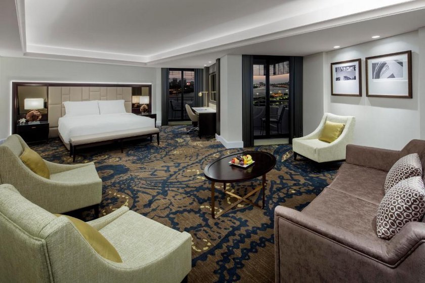 Radisson Blu Hotel Dubai Deira Creek - Junior Suite