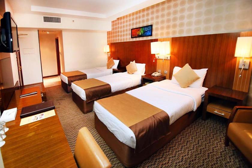 Sun And Sands Downtown Hotel Dubai - Standard Triple Room