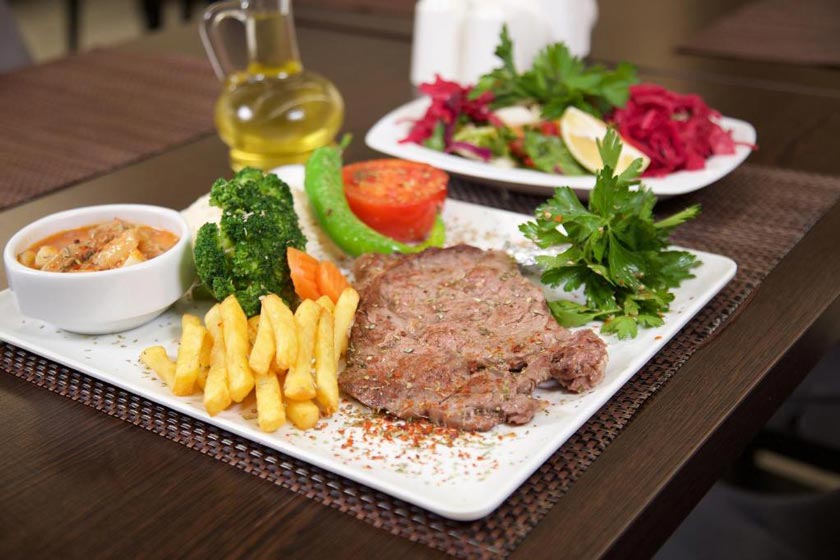 The Hotel Beyaz Saray & Spa istanbul -  Food and drink