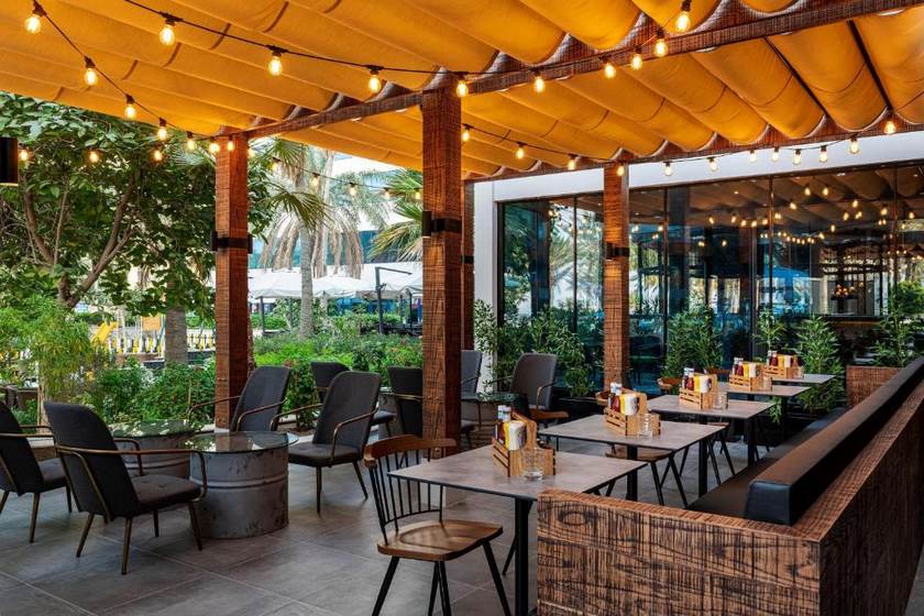 Sheraton Jumeirah Beach Resort Dubai - Restaurant