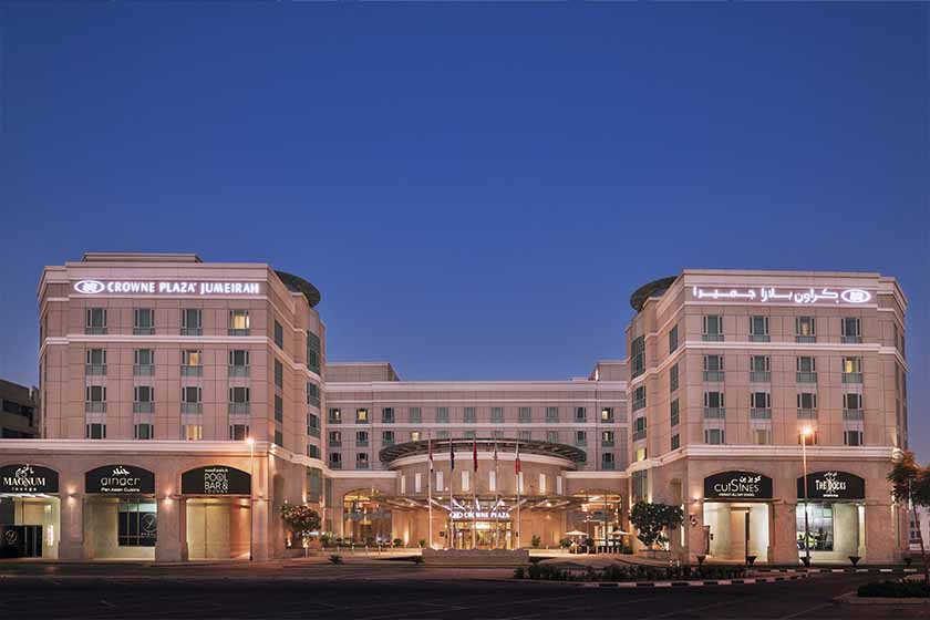Crowne Plaza Jumeirah Hotel Dubai - Facade