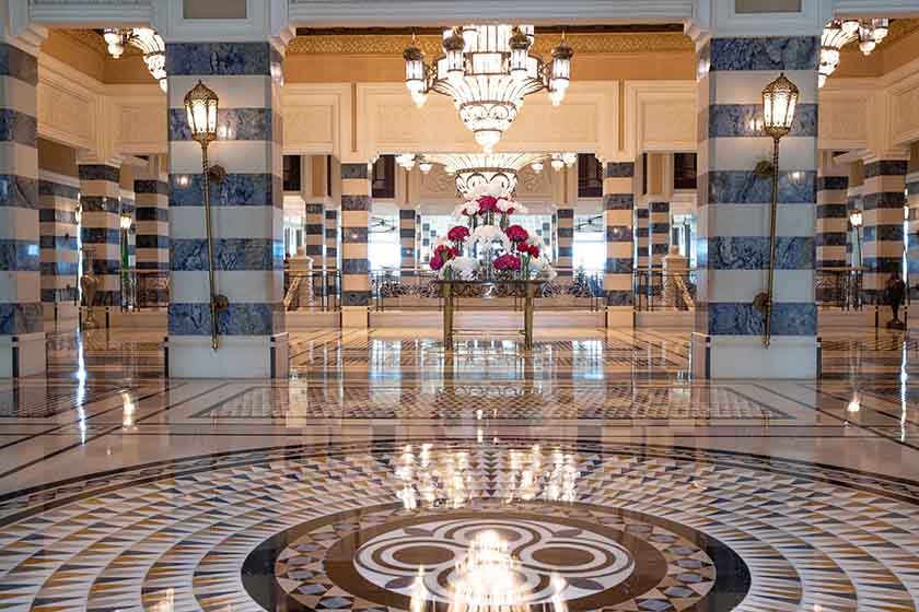 Jumeirah Al Qasr Hotel Dubai - Lobby