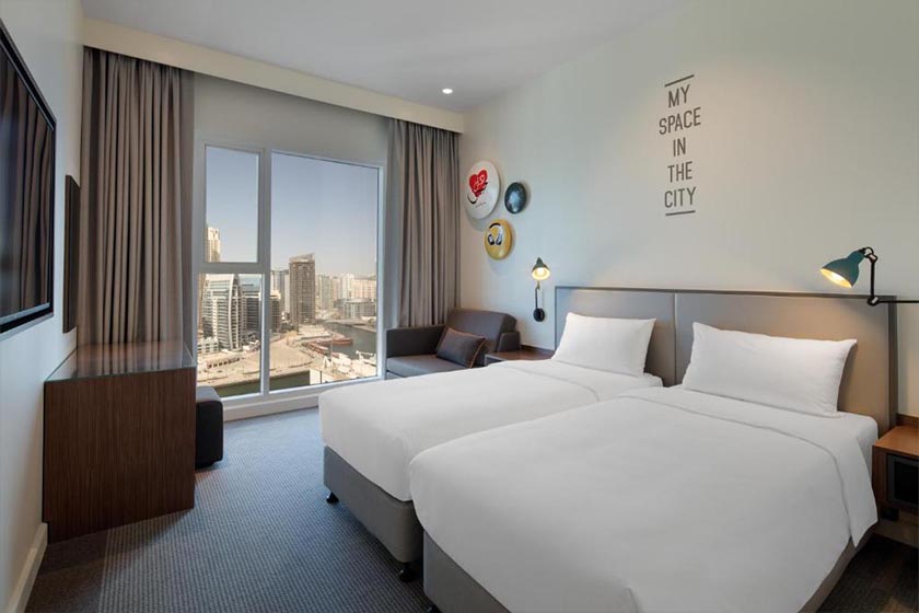 Rove Dubai Marina Hotel - Rover Room