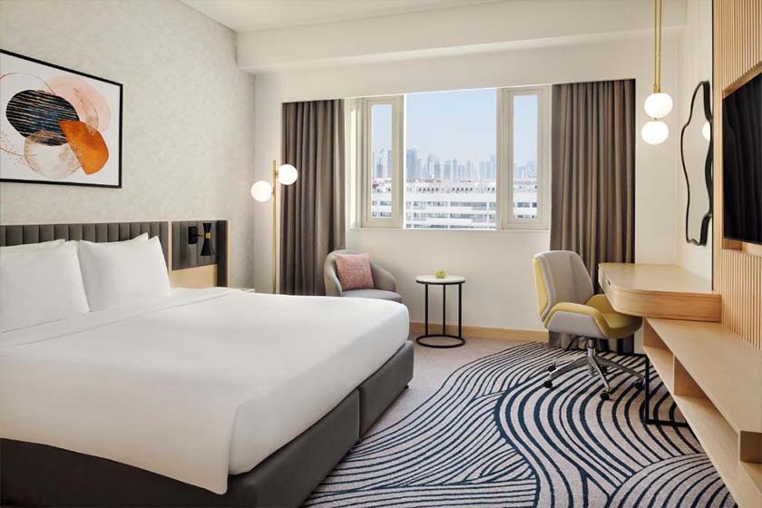 Crowne Plaza Jumeirah Hotel Dubai - One King Bed Standard