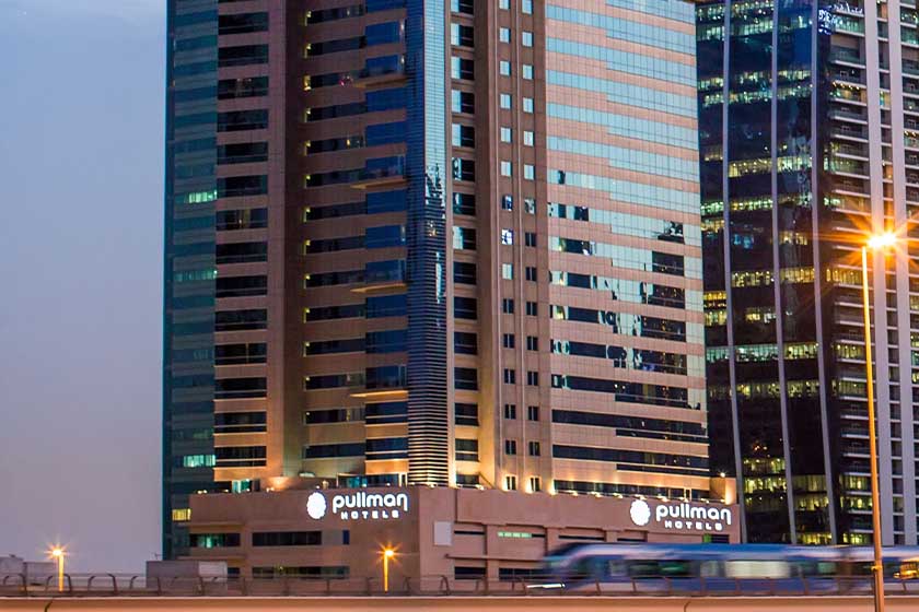 Pullman Dubai Jumeirah Lakes Towers Hotel - Facade