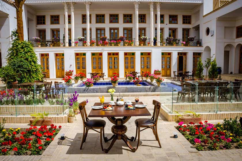 بوتیک هتل کریاس اصفهان