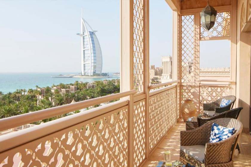 Jumeirah Al Qasr Hotel Dubai - Lagoon Deluxe Room