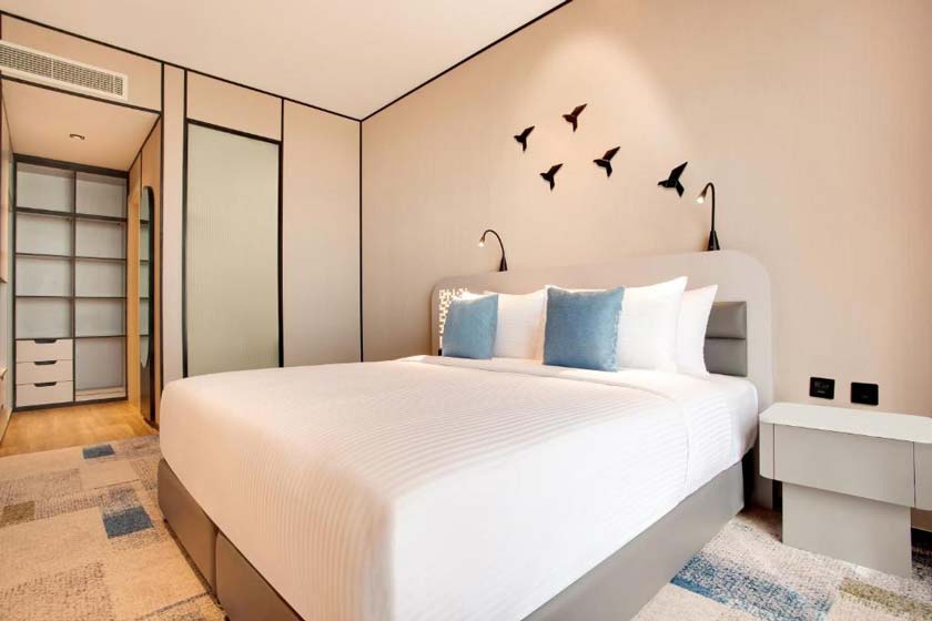 Lemon Tree Hotel Jumeirah Dubai - Executive Suite