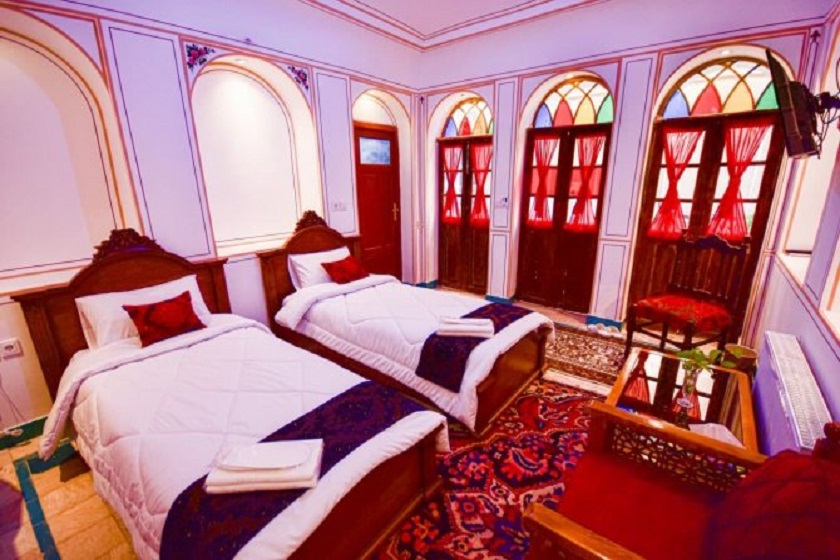 اقامتگاه سنتی یاس اصفهان - اتاق دو تخته تویین