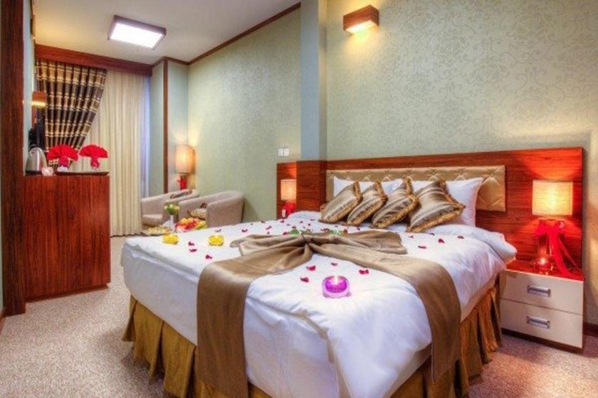 هتل حلما مشهد - اتاق دو تخته دبل استاندارد